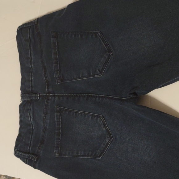 Bandolino Blue Jeans. SMOOTH OPERATOR - Picture 8 of 11